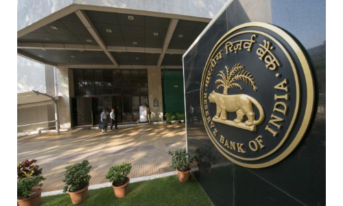 RBI retains 2018-19 GDP growth forecast at 7.4 per cent: New hopes of further Investment and consumption boosts