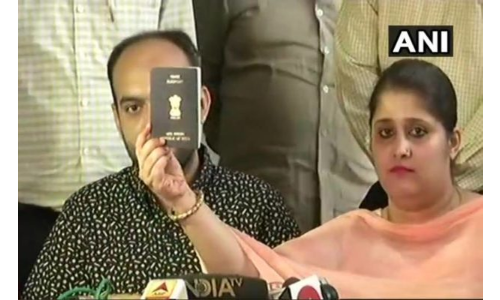 पासपोर्ट विवाद: तन्वी सेठ का पासपोर्ट रद्द, पांच हजार रुपए का जुर्माना