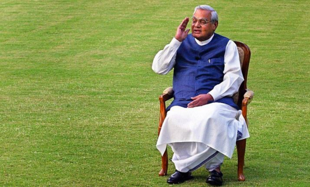 Vajpayee continues to be critical; prayers across the nation