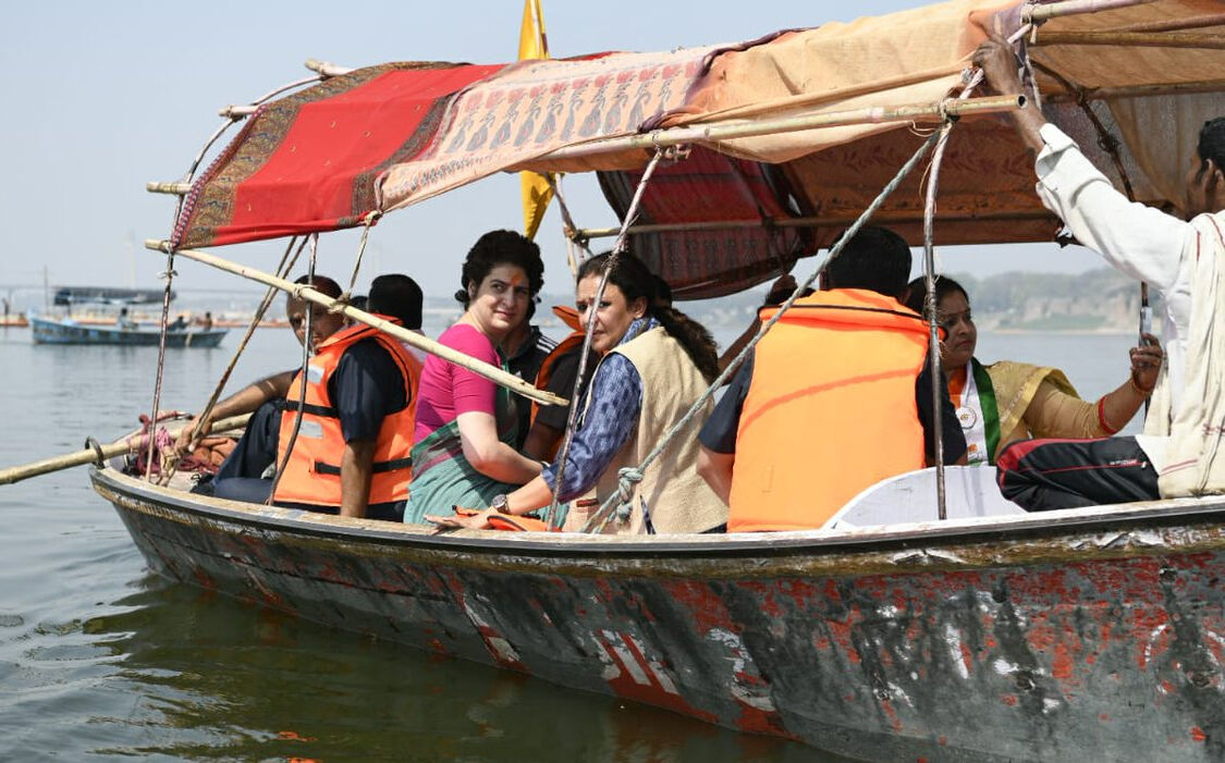 प्रियंका की नाव यात्रा: प्रयागराज से वाराणसी तक जाएंगी कांग्रेस महासचिव