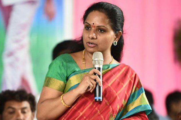 तेलंगाना: CM की बेटी के सामने चुनाव लड़ने उतरे 185 हल्‍दी किसान