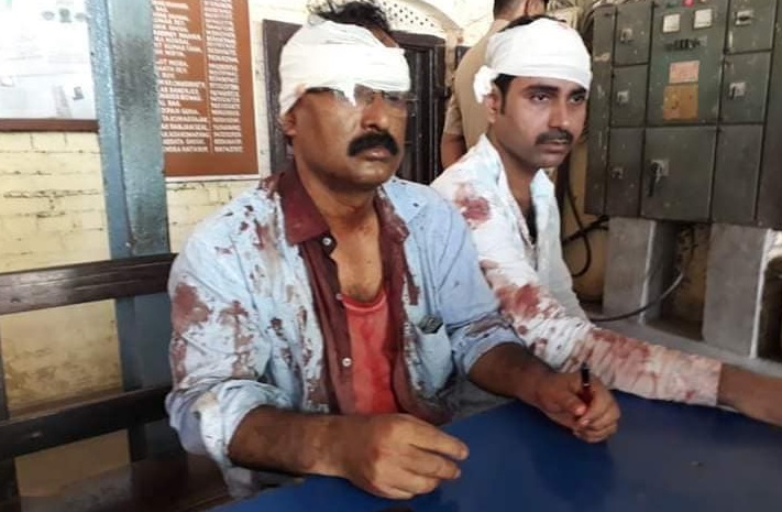 पश्चिम बंगालः बीजेपी ने तृणमूल कांग्रेस पर लगाया चुनावी हिंसा का आरोप, कई जगहों पर पुनर्मतदान की मांग