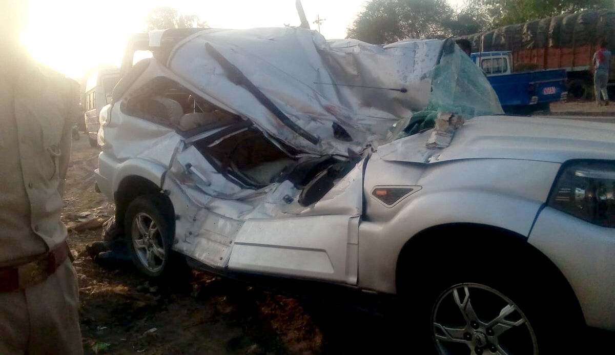 यूपी STF की गाड़ी का हाईवे पर एक्सीडेंट, एक सिपाही की मौत
