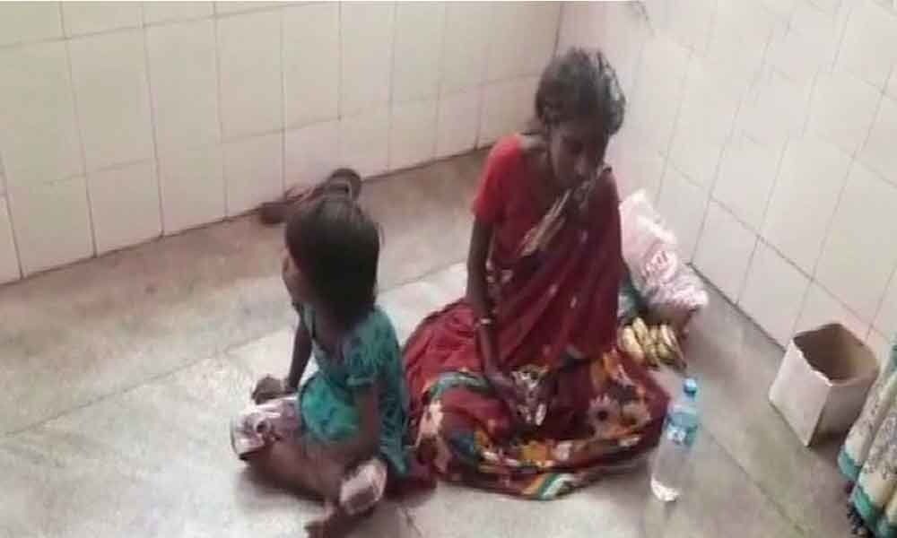 कर्नाटक: बीमार मां के इलाज के लिए भीख मांग रही थी 6 साल की बच्ची,  मदद के लिए आगे आया यह विभाग