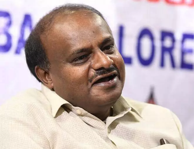 कर्नाटक: सियासी हंगामे के बीच बागी विधायकों के बाद कांग्रेस भी पहुंची सुप्रीम कोर्ट