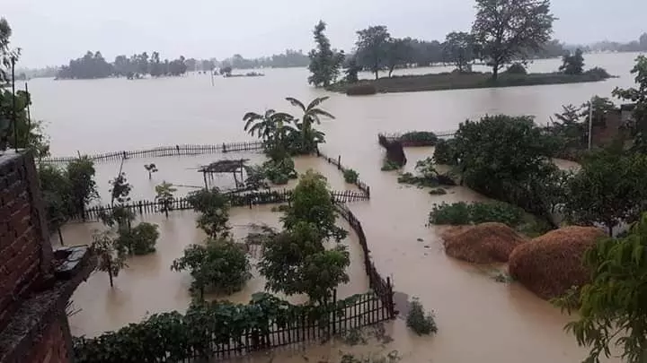 उत्तरी बिहार के कई जिलों में बाढ़ से हालत गंभीर, सैकड़ों गांव टापू में हुए तब्दील
