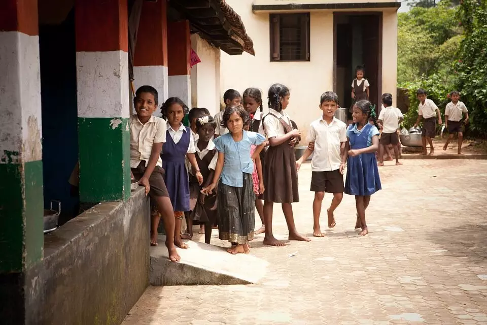 कई देशों की तुलना में भारत के बच्चों की किशोरावस्था में रुक जाती है वृद्धि : रिसर्च