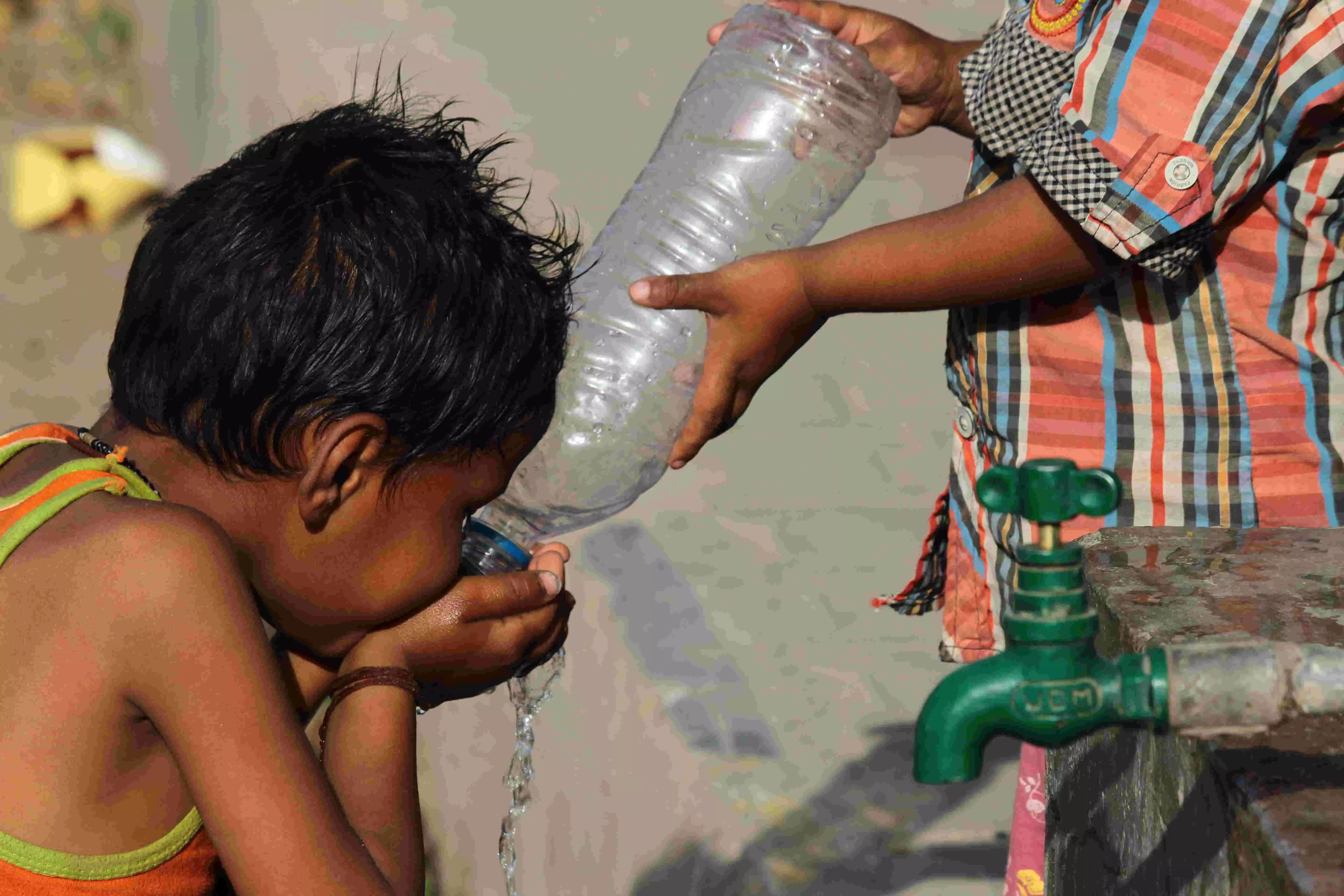 तेरह राज्यों की राजधानियों में पीने के पानी का एक भी सैंपल मानक के अनुरूप नहीं