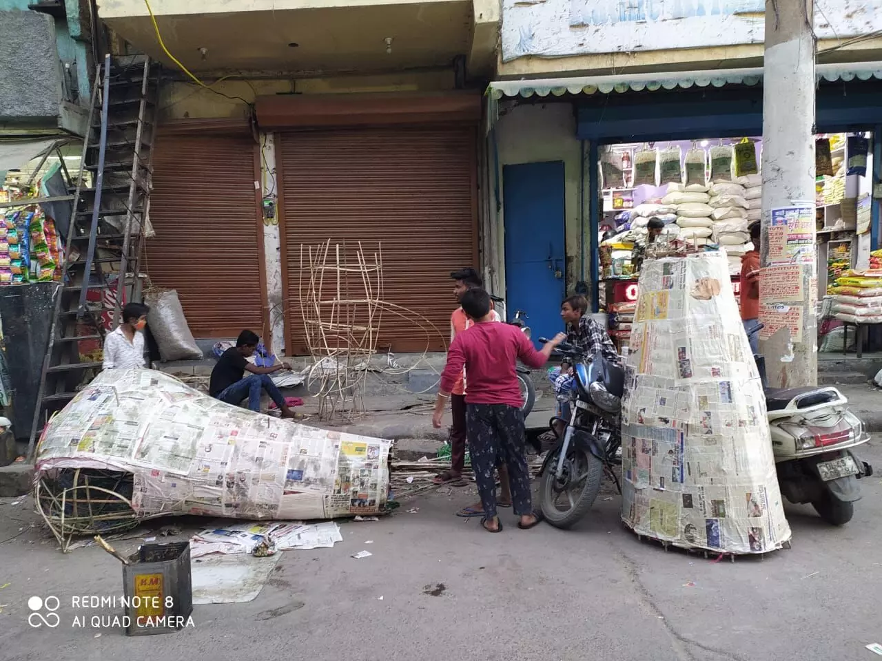 दिल्लीः बेरोजगार हुए रावण का पुतला बनाने वाले कारीगर, दो जून की रोटी का संकट
