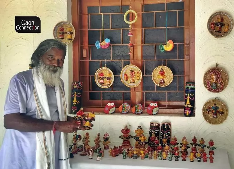 The Jaukandhei lac doll-making tradition of Odisha sees a revival