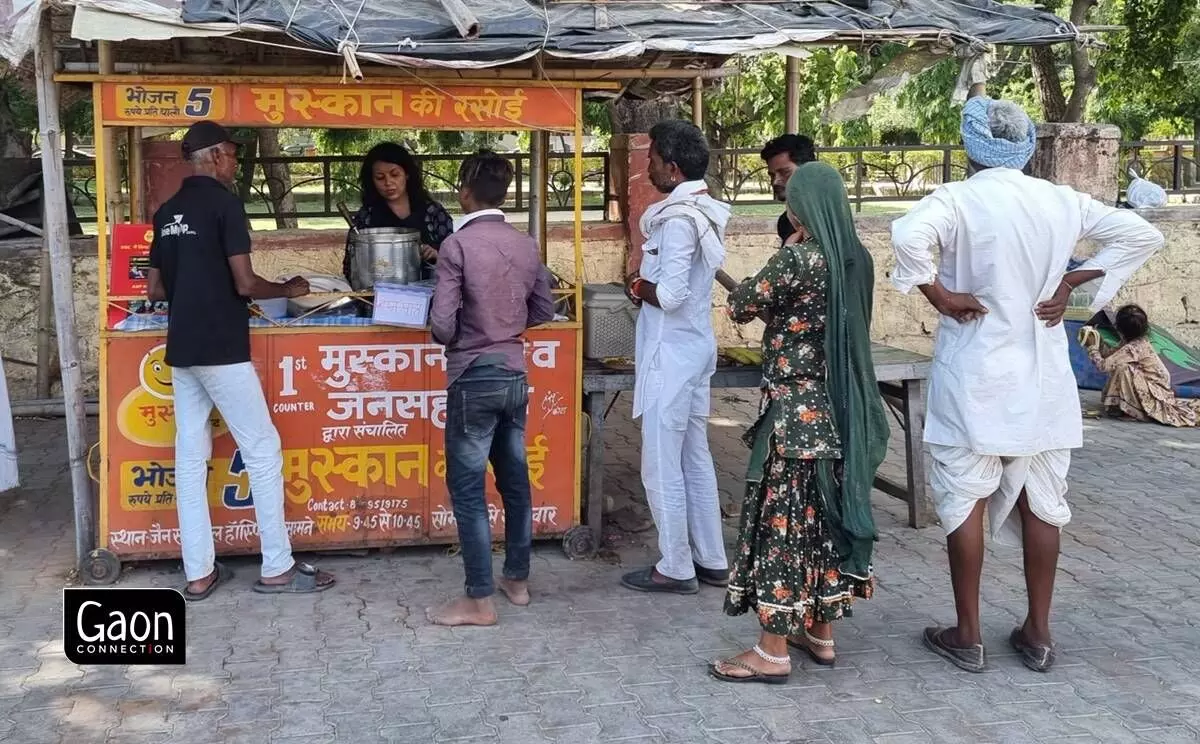 Scrolling social media isnt always a waste — it inspired Swati Shringi to set up a canteen that feeds the poor for Rs 5 per plate