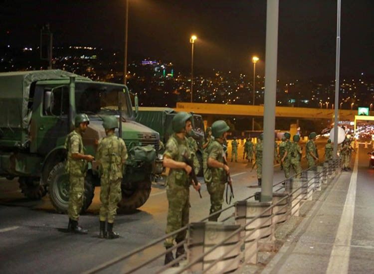 तुर्की में सेना की तख्तापलट की कोशिश, 190 से ज्यादा मरे