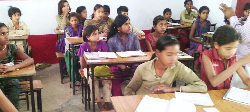 सरकारी स्कूलों के बच्चे अब भी कम्प्यूटर से अंजान