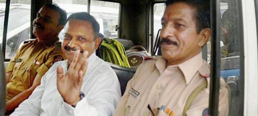 मालेगांव ब्लास्ट : नौ वर्ष बाद जेल से बाहर आए कर्नल पुरोहित, सेना की गाड़ी में बैठकर हुए रवाना