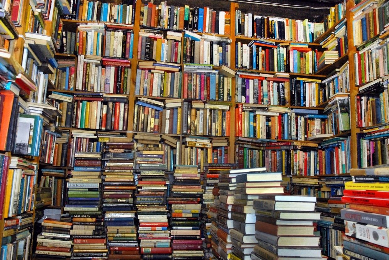 नोटबंदी के कारण कॉलेज स्टरीट पर किताबों की बिक्री में गिरावट   