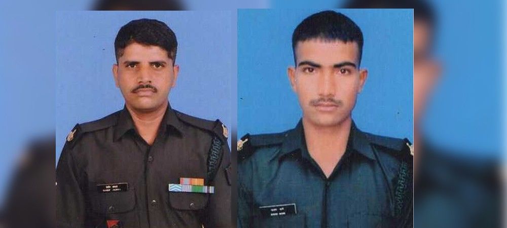 पाकिस्तान के बैट हमले में शहीद भारतीय जवानों के शव हेलीकॉप्टर से भेजे गए महाराष्ट्र 