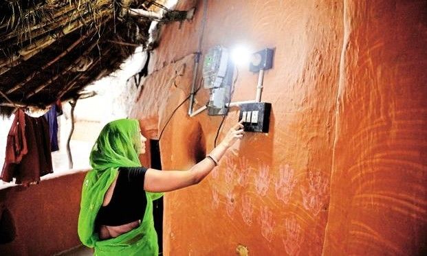 ‘घरों तक बिजली पहुंचाने पर भारत ने बहुत अच्छा काम किया’