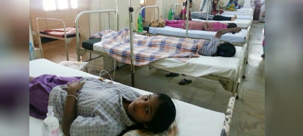 केरल: स्कूल में भोजन करने के बाद 120 बच्चे बीमार, अस्पताल में कराया गया भर्ती