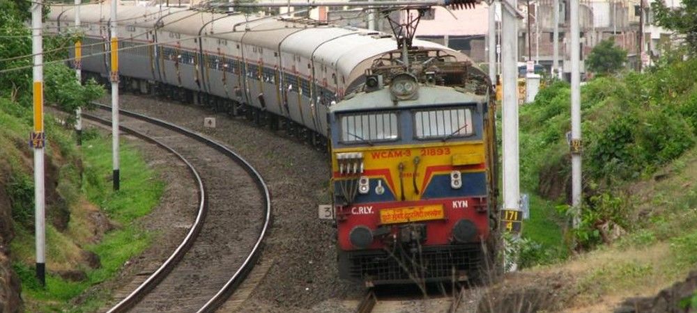 बागपत: ट्रेन में कहा सुनी होने पर तीन मौलवियों की पिटाई