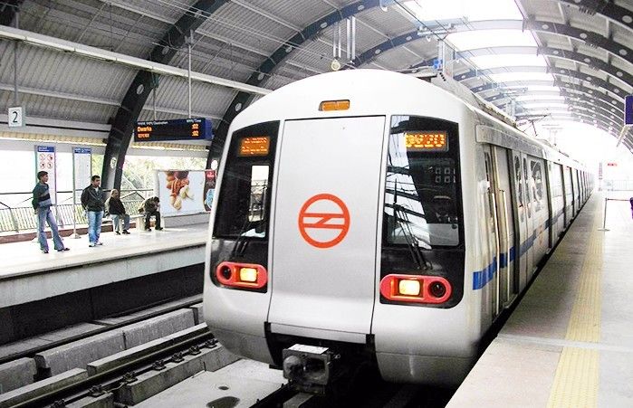 दिल्ली मेट्रो का किराया बढ़ने से  नाराज यात्रियों ने कहा, कौन खुश होगा, वह भी एक साल में दो बार 