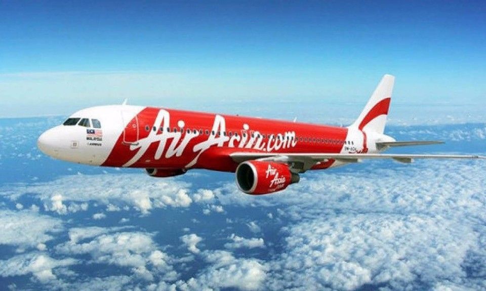 एयर एशिया ने दी छूट, घरेलू उड़ानों का मूल किराया महज 99 रुपए