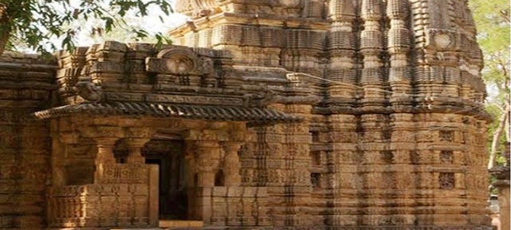 तीन साल में ढह सकता है छत्तीसगढ़ का ‘खजुराहो’, भोरमदेव मंदिर पर अस्तित्व का संकट 