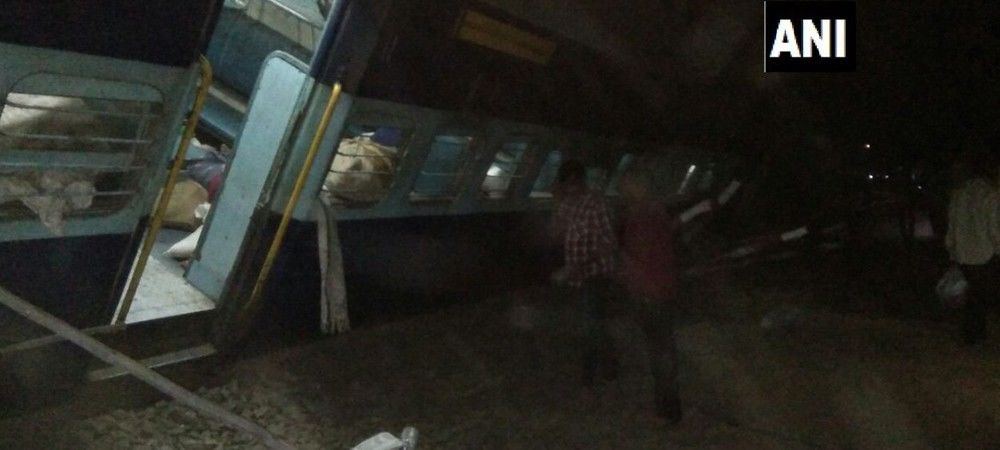 मध्य प्रदेश: पैसेंजर ट्रेन के पांच डिब्बे बेपटरी हुए, 24 यात्री घायल