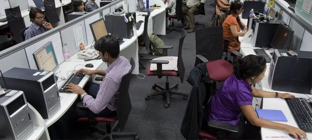 ... तो ऑफिस में काम करने वाले भारतीयों को इस बात से है सबसे ज़्यादा दिक्कत