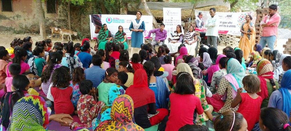 Menstrual Hygiene Day  : गाँव कनेक्शन की मुहिम, गाँव-गाँव में हो रही ‘उन दिनों’ पर बात