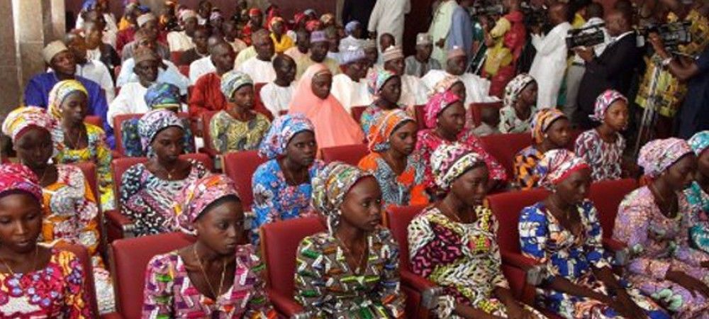 नाइजीरियाः समझौते के बाद  बोको हराम की कैद से 3 साल बाद आजाद हुईं 82 लड़कियां