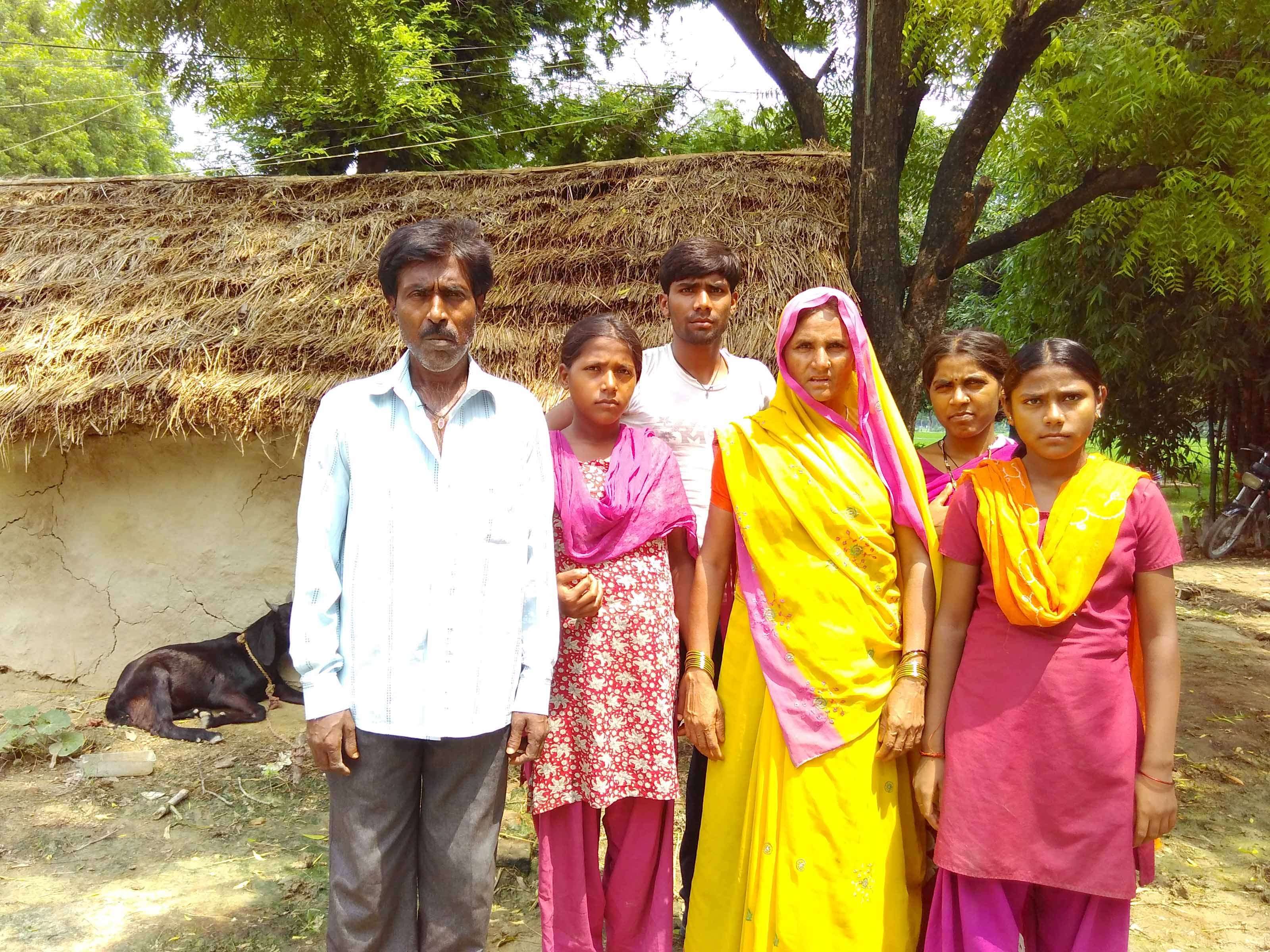 बेटी से मिलने इंदौर पहुंचा गीता का परिवार