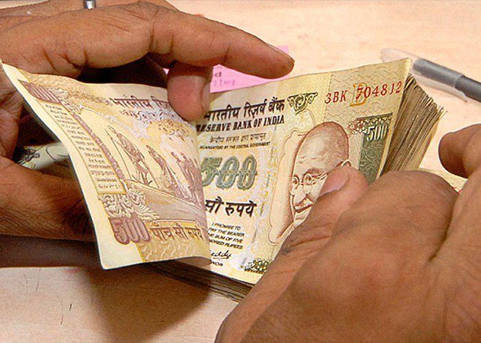 आज आधी रात से 500 और 1000 रुपए का नोट अवैध:प्रधानमंत्री