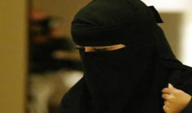 अमेरिका में मुस्लिम महिला का हिजाब फाड़ा, पिटाई की