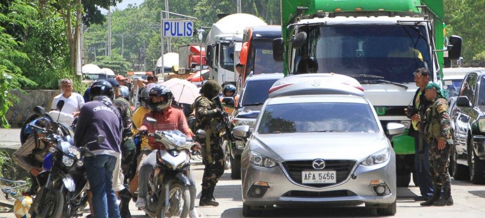 फिलिपीन के शहर में आतंकवादियों की घेराबंदी, 8 नागरिक मृत मिले  