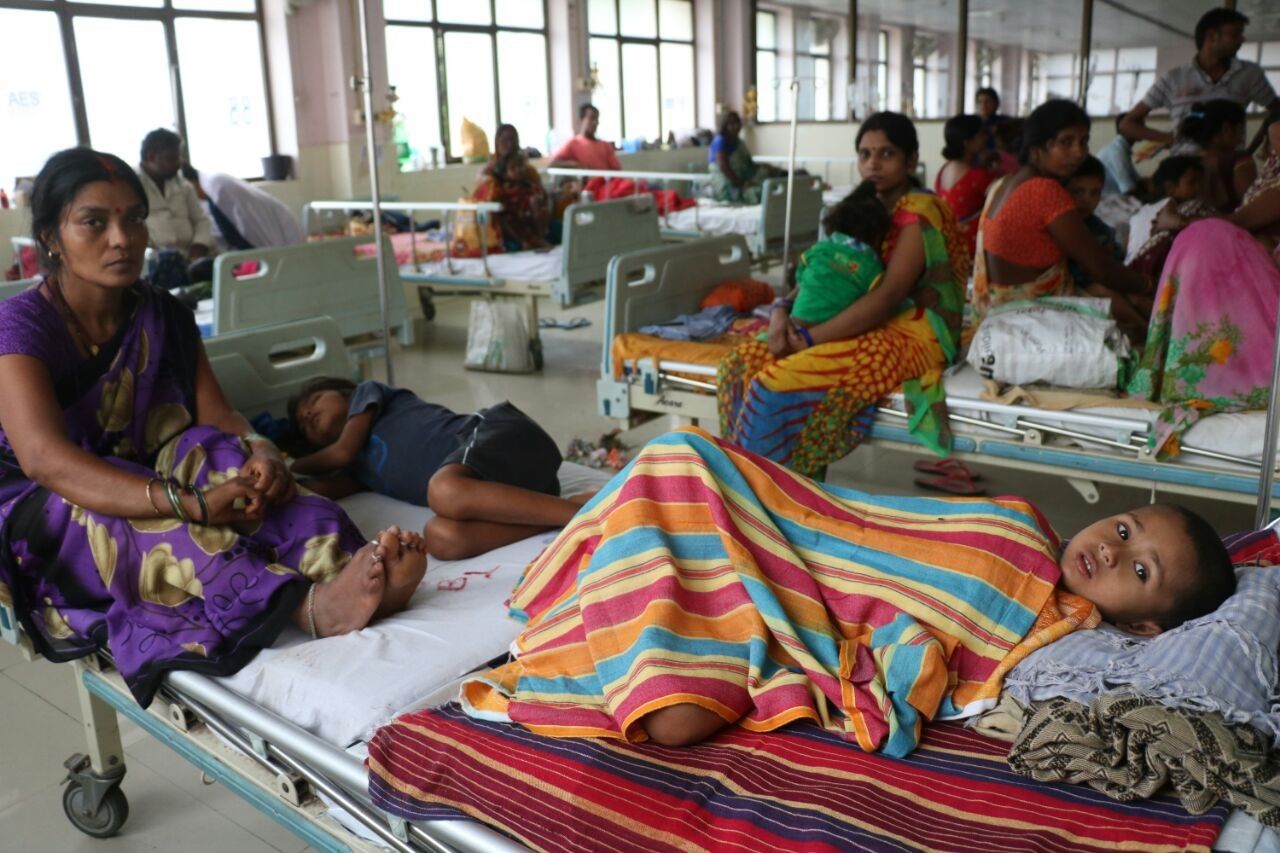 गोरखपुर : पिछले चार दशक में इंसेफेलाइटिस से 10 हजार बच्चों की  मौत