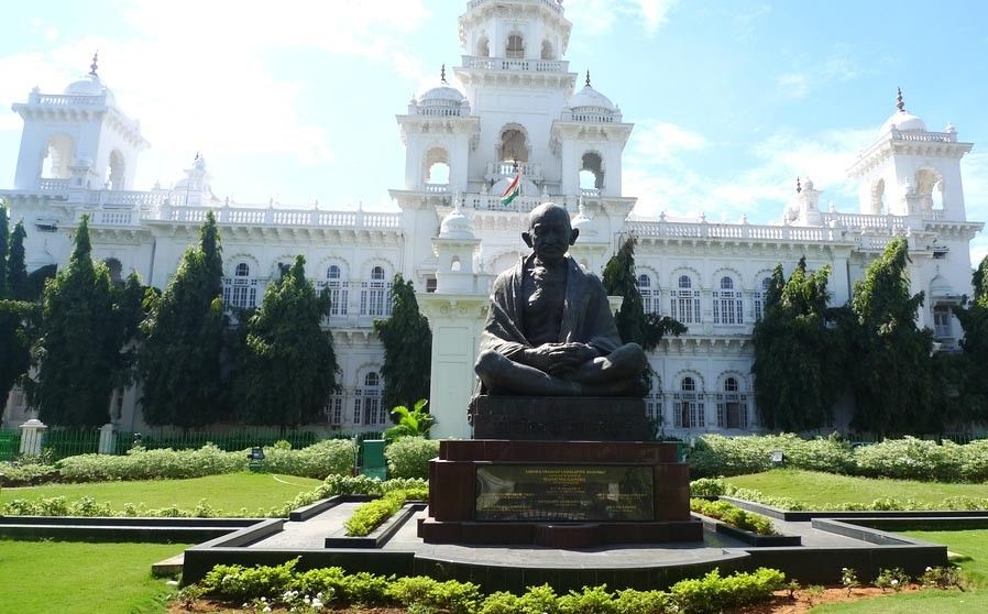 तेलंगाना विधानसभा में वेतन बढ़ोत्तरी का विधेयक पारित