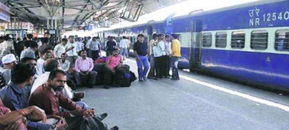 आज से भारतीय रेल बढ़ाएगा कुछ ट्रेनों की स्पीड, मंजिल तक पहुंचने में लगेगा कम समय