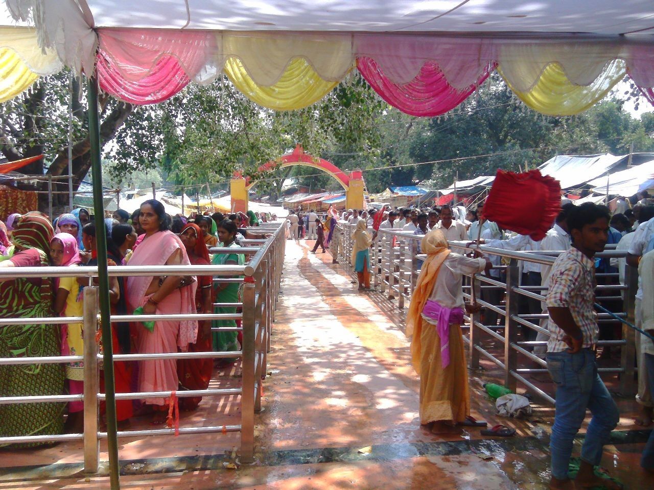 नवरात्रि पर सभी मंदिरों की सुरक्षा रहेगी चाक-चौबंद
