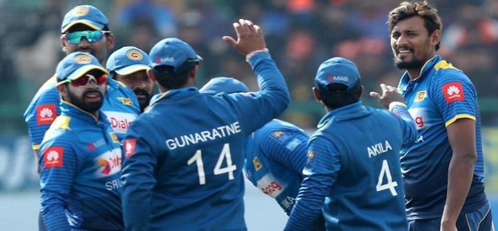 LIVE INDvsSL: पहले वनडे में श्रीलंका के सामने ढेर हुए भारतीय बल्लेबाज, 7 विकेट से मिली हार