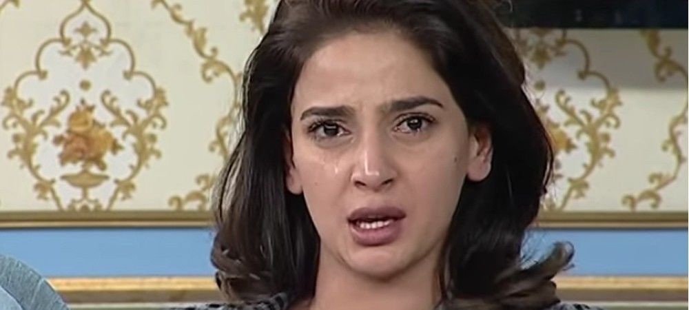 पाकिस्तान के बुरे हालात पर रो रही हैं अभिनेत्री सबा क़मर , सुनिए क्या कहना है उनका