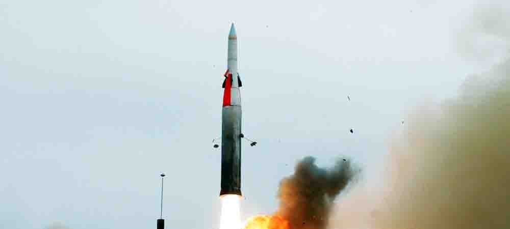 रक्षा के क्षेत्र में बड़ी छलांग, भारत ने इंटरसेप्टर मिसाइल का किया सफल परीक्षण