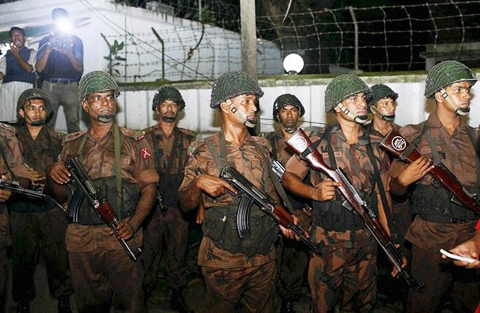 बांग्लादेश बंधक संकट खत्म, छह आतंकवादी मारे गए
