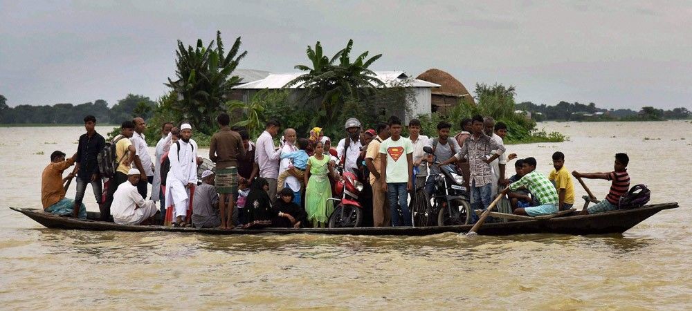 आधा हिंदुस्तान बाढ़ की चपेट में, अबतक 140 लोगों की मौत