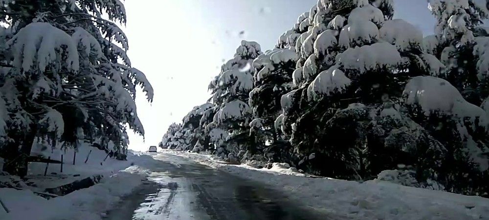 श्रीनगर-जम्मू राष्ट्रीय राजमार्ग तीसरे दिन भी रहा बंद    