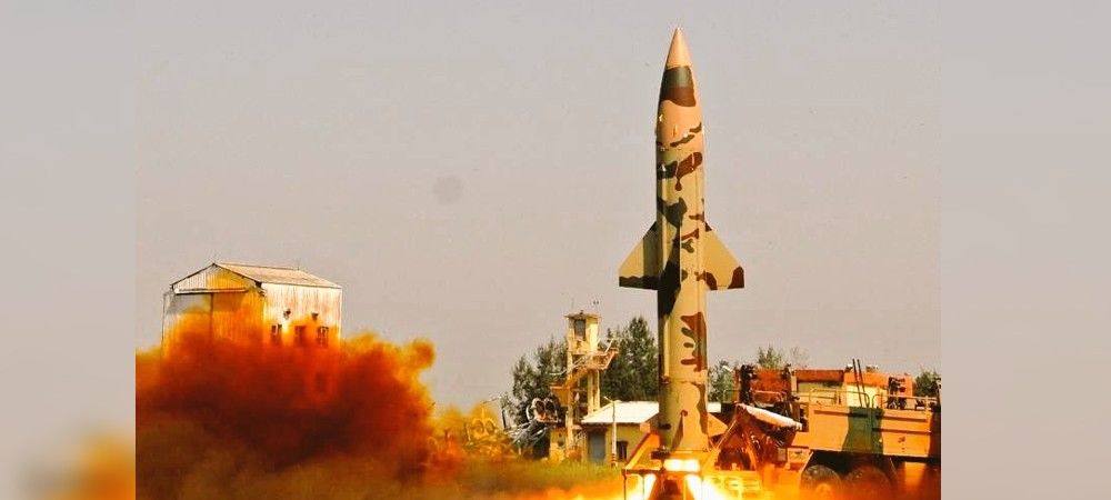 उड़ीसा में पृथ्वी 2 मिसाइल का सफल परीक्षण
