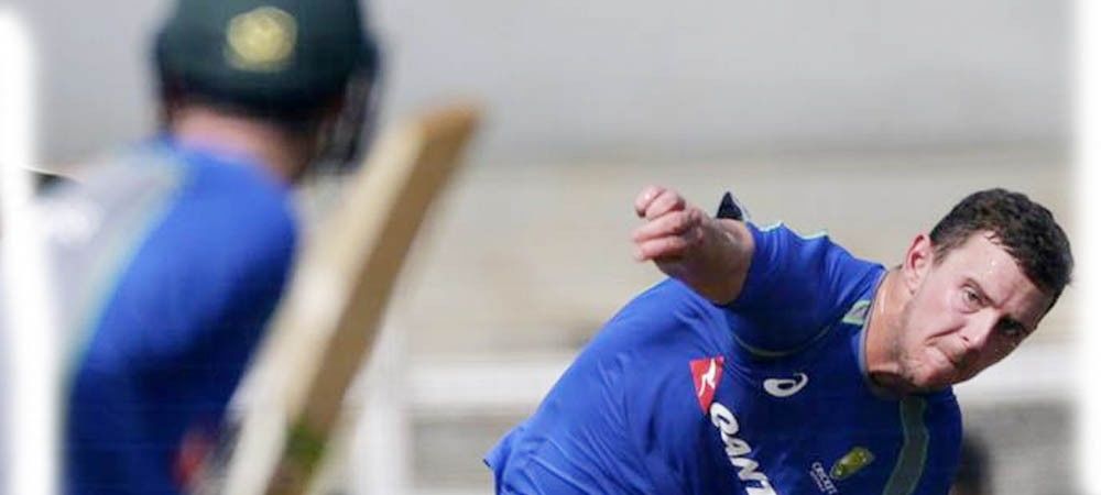 पुणे टेस्ट मैच : आस्ट्रेलियाई तेज गेंदबाज जोस हेजलवुड ने क्यूरेटर की ‘बाउंस थ्योरी’ को सिरे से नकारा 