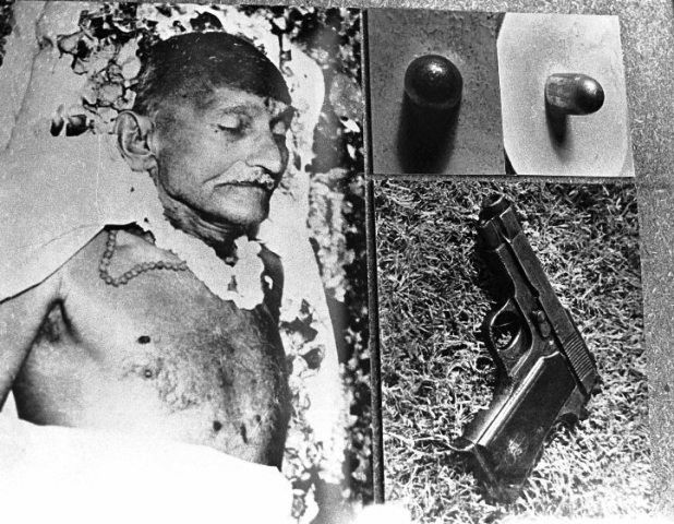 न्यायालय ने याचिकाकर्ता से पूछा, महात्मा गांधी की हत्या  की फिर से जांच  क्यों ? 