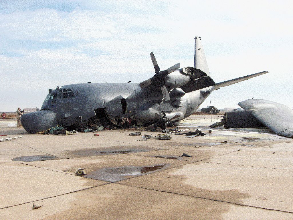 इंडोनेशियाई सेना का विमान पापुआ में दुर्घटनाग्रस्त, सवार सभी 13 व्यक्तियों की मौत 
