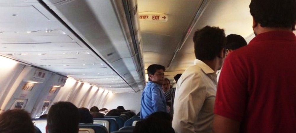 यात्री ने प्रधानमंत्री को ट्वीट करके हवाई जहाज के हाईजैक होने की दी झूठी खबर, मचा हड़कंप 