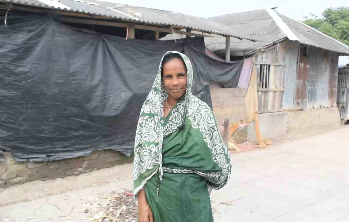 बरीगोआलिनी संघ के दतिनखली गांव की मंजीला बेगम की घर के पास ली गई तस्वीर, तस्वीर- रफ़ीक़- उल- इस्लाम मोन्टू बरीगोआलिनी संघ के दतिनखली गांव की मंजीला बेगम की घर के पास ली गई तस्वीर, तस्वीर- रफ़ीक़- उल- इस्लाम मोन्टू